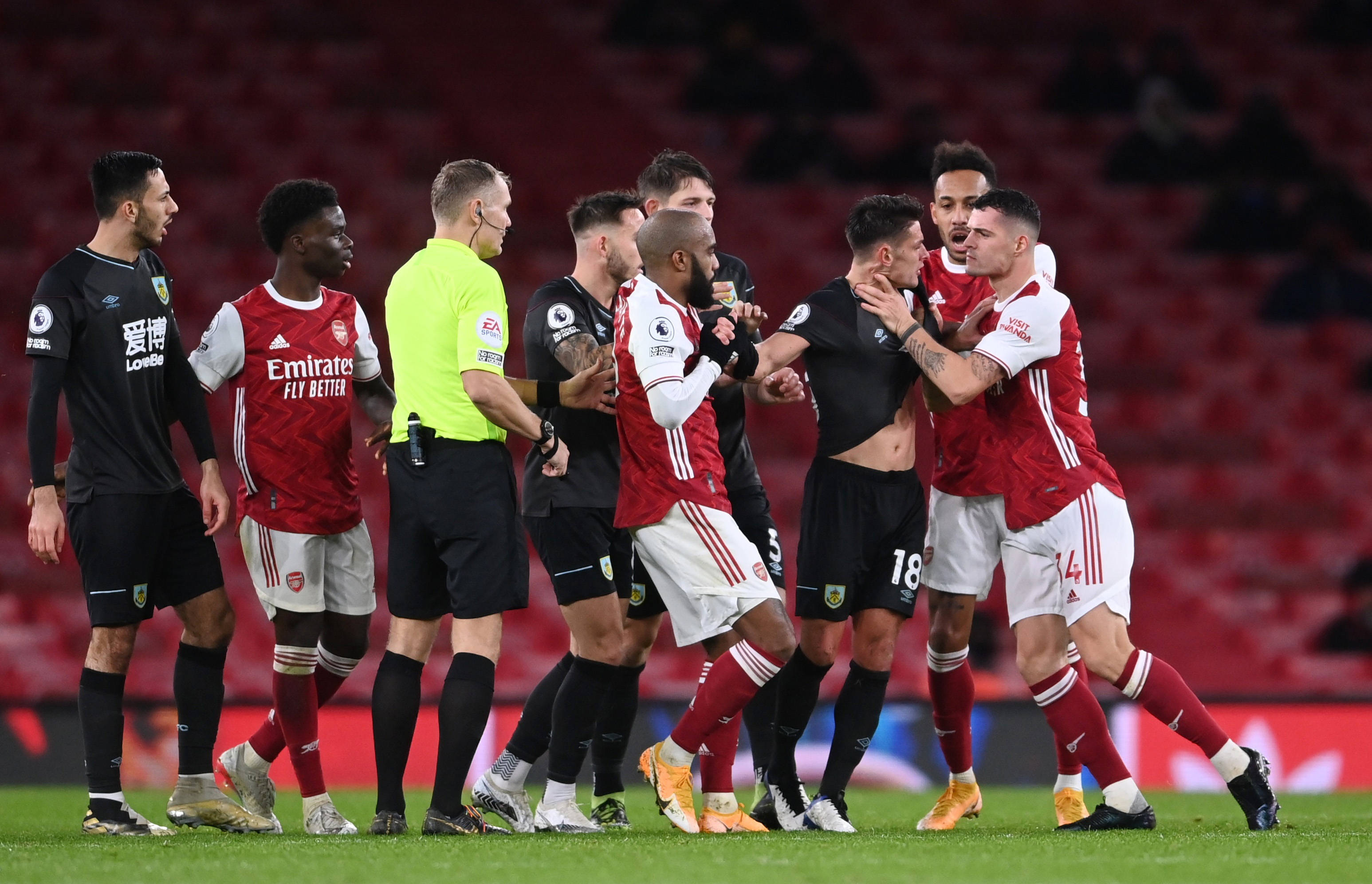 共同特征是 共同特征是