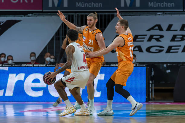 仅揭示了球 仅揭示了球